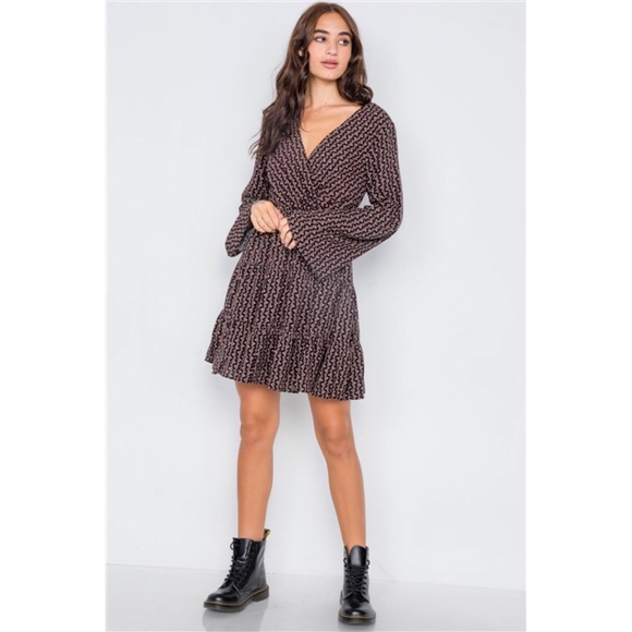 BLACK FLORAL PRINTED MINI DRESS - Picture 6 of 7